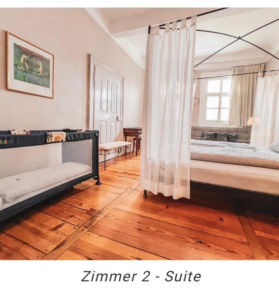 Hotel Weinstube Am Markt Gerolzhofen Zewnętrze zdjęcie