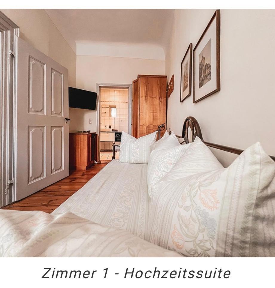 Hotel Weinstube Am Markt Gerolzhofen Zewnętrze zdjęcie